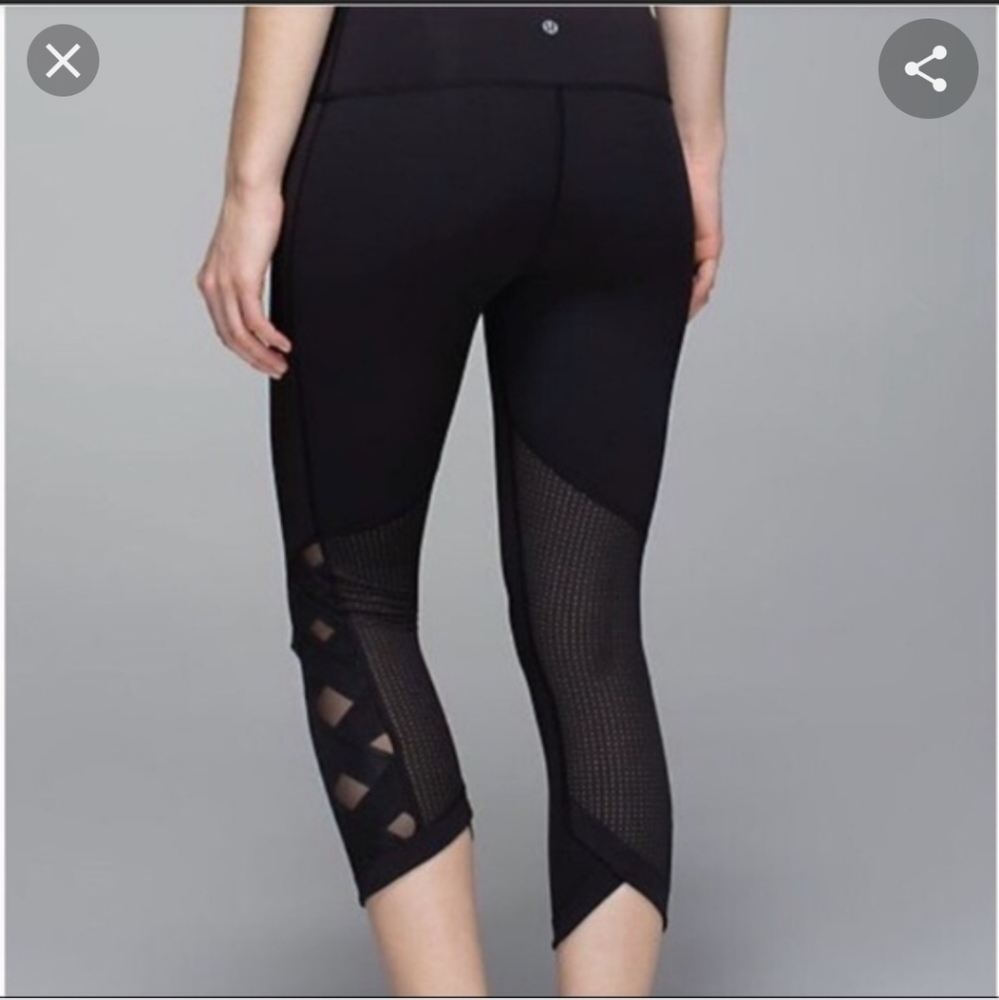 Lululemon mesh side leggings